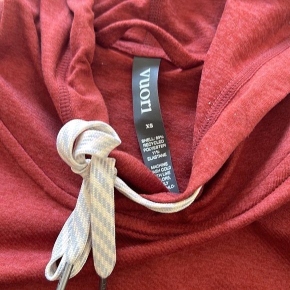 Brick red Vuori hoodie! Never worn size XS. - Picture 2 of 2